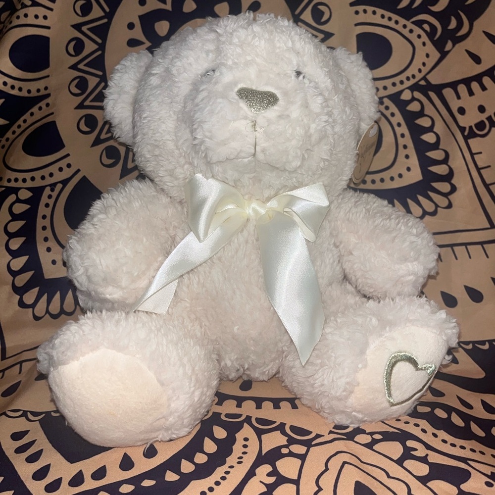 DanDee Collector's Choice Teddy Bear Plush Cream Color Gold Heart 10 Inch